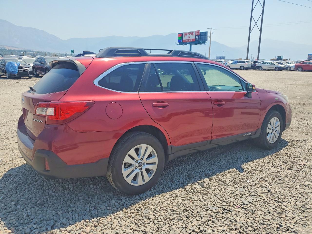 2019 Subaru Outback 2.5I Premium - Image 3