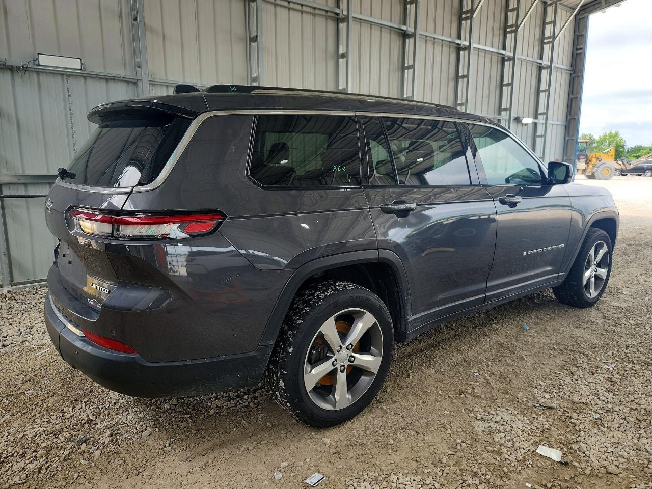 2022 Jeep Grand Cherokee L Limited - Image 3