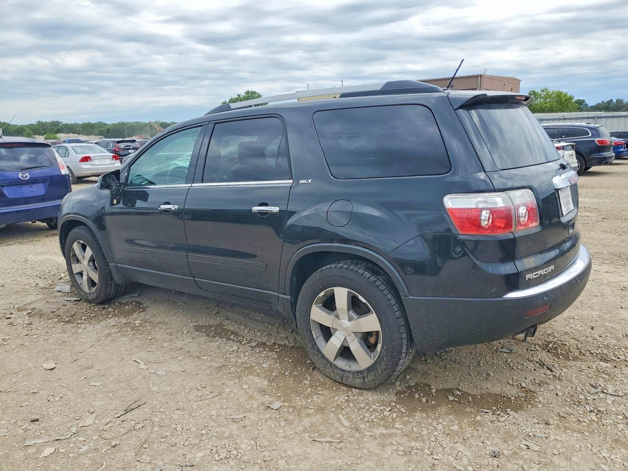 2012 GMC Acadia Slt-2 - Image 2