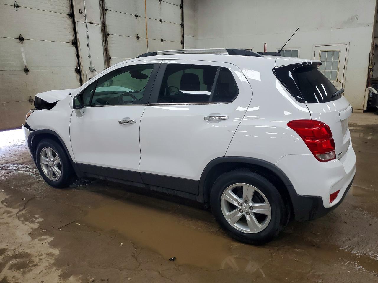 2019 Chevrolet Trax 1Lt - Фото 2
