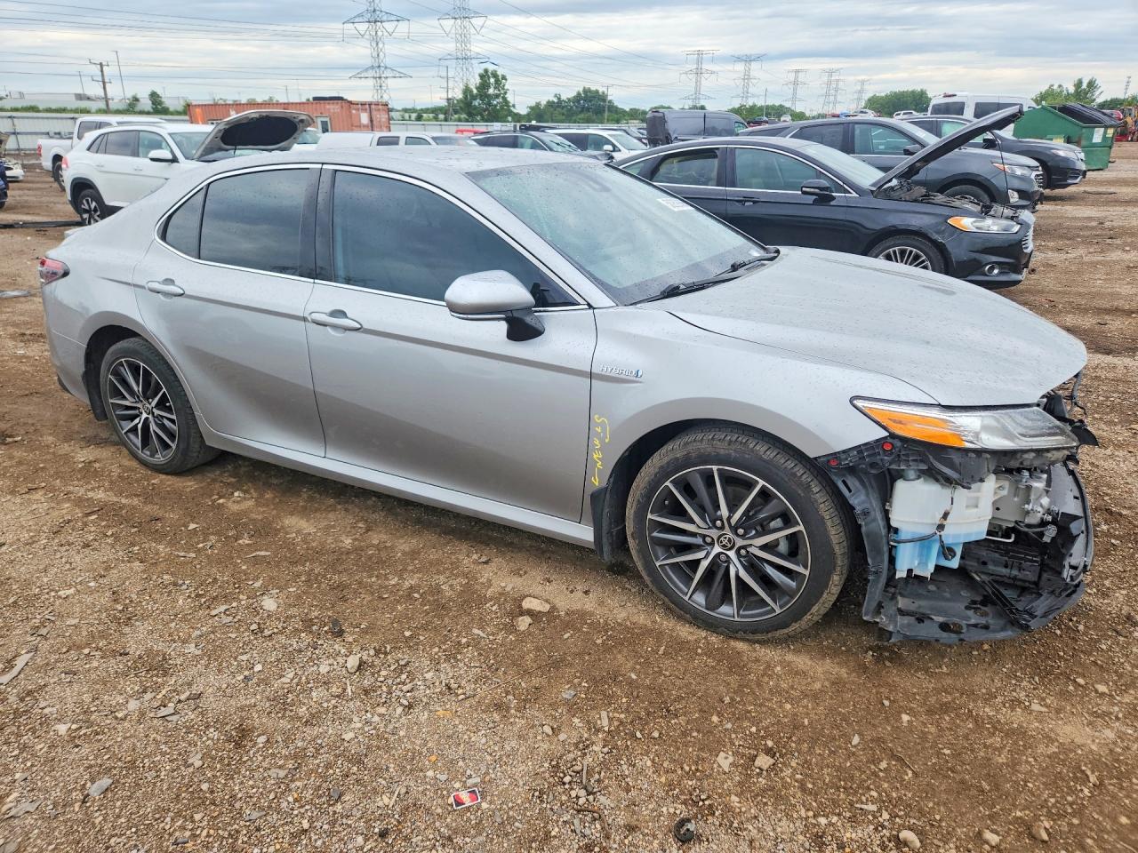 2021 Toyota Camry Xle - Image 4