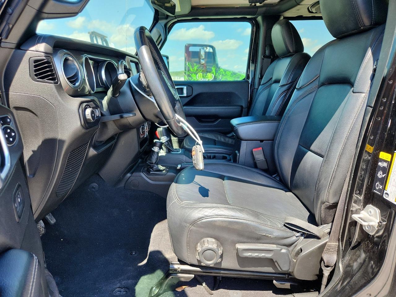 2021 Jeep Wrangler Unlimited Sahara - Image 7