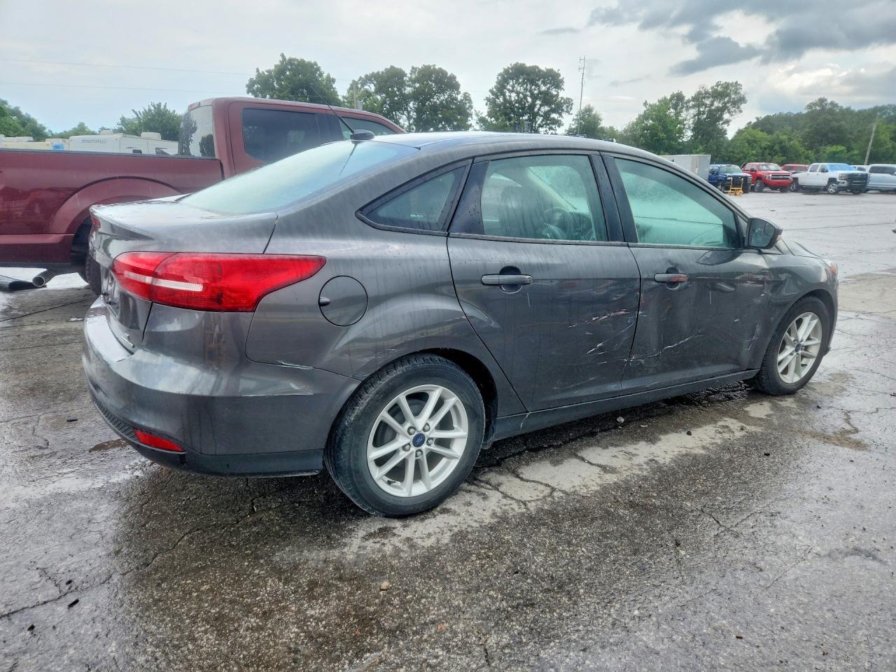 2015 Ford Focus Se - Фото 3