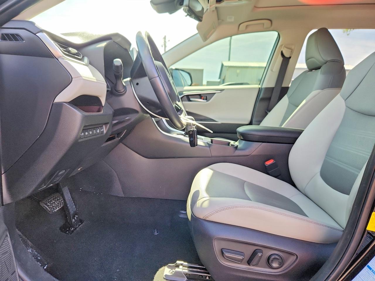 2019 Toyota Rav4 Limited - Фото 7