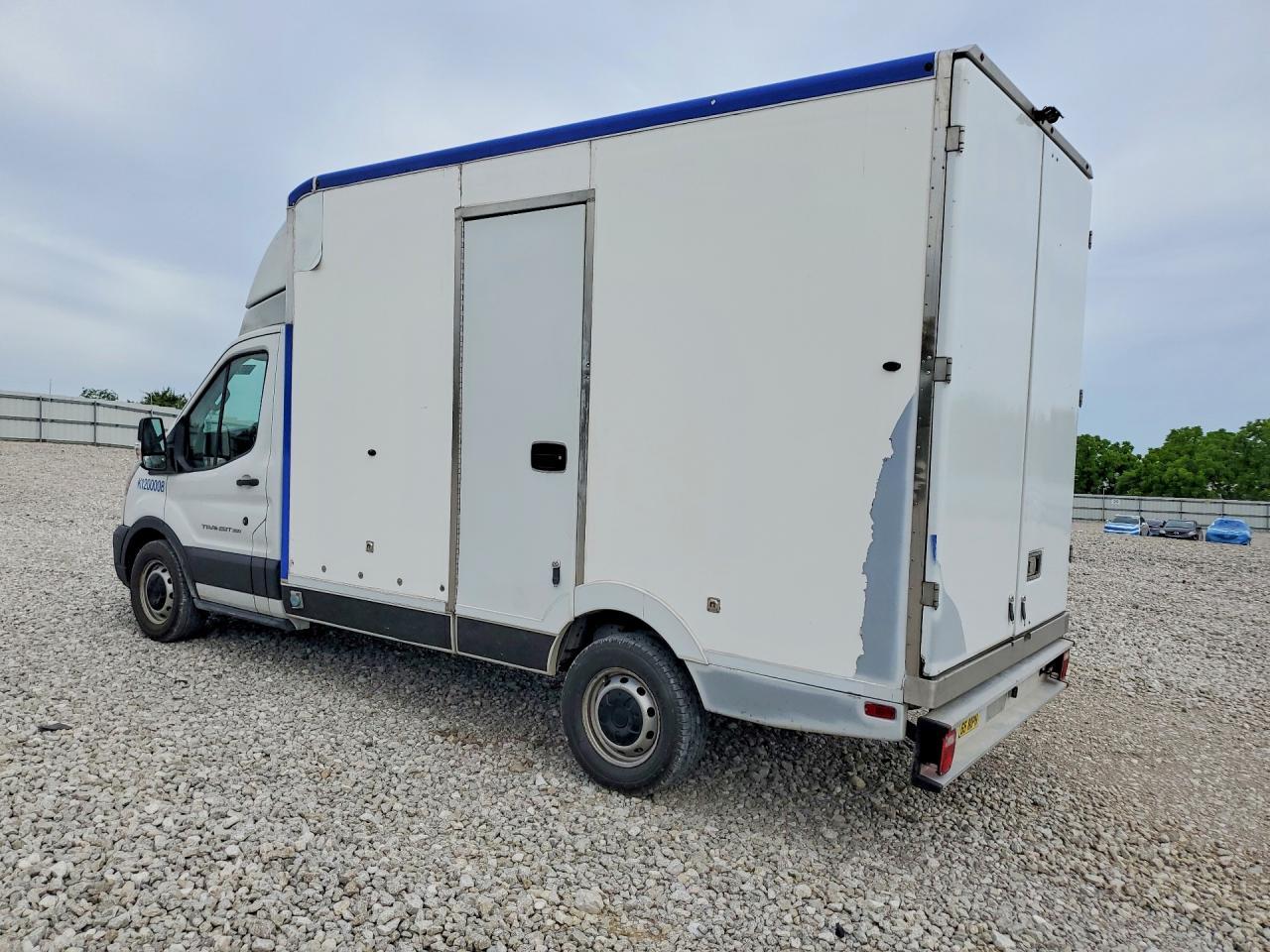 2020 Ford Transit Delivery Truck - Image 2