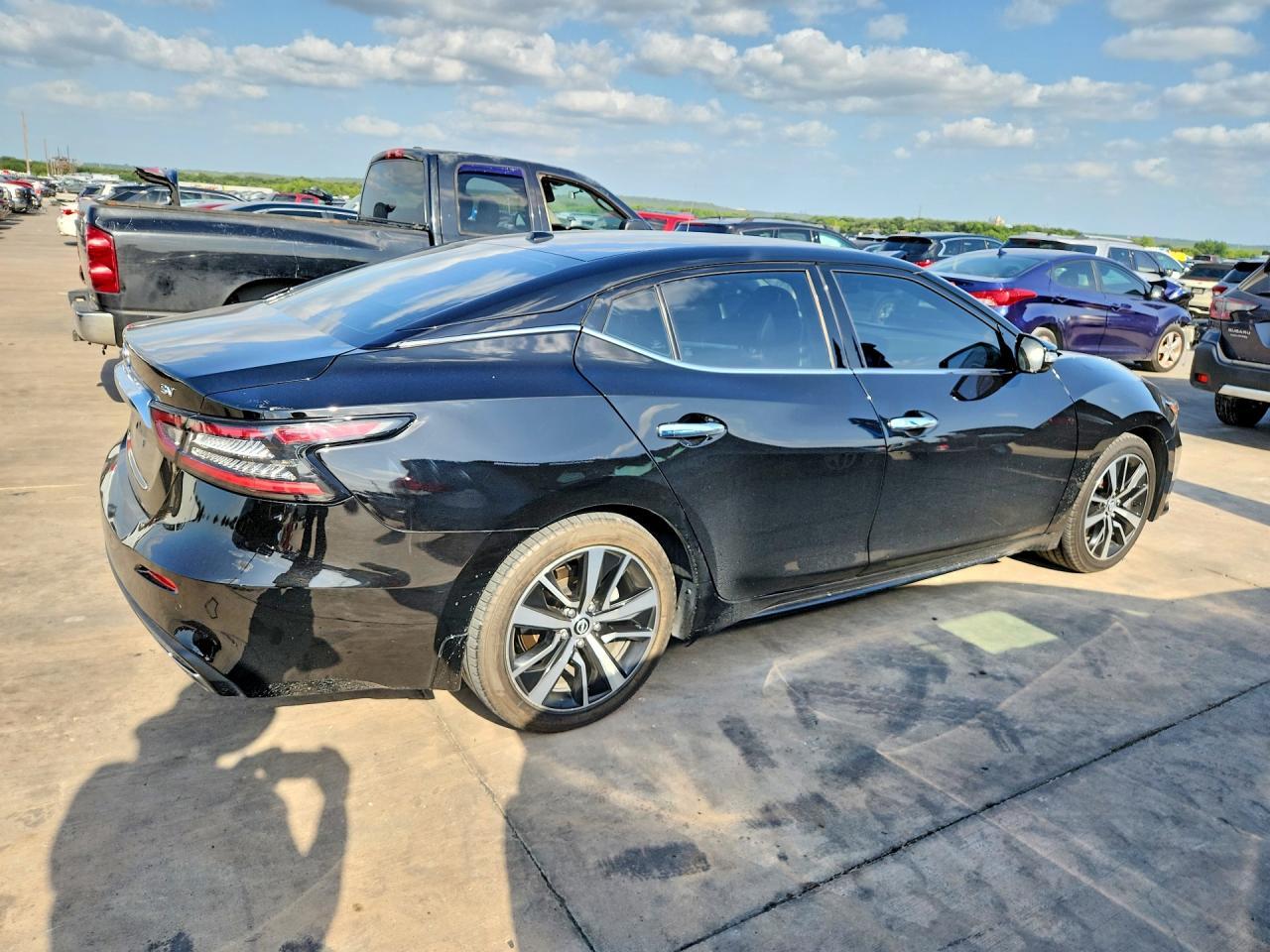 2023 Nissan Maxima Sv - Image 3