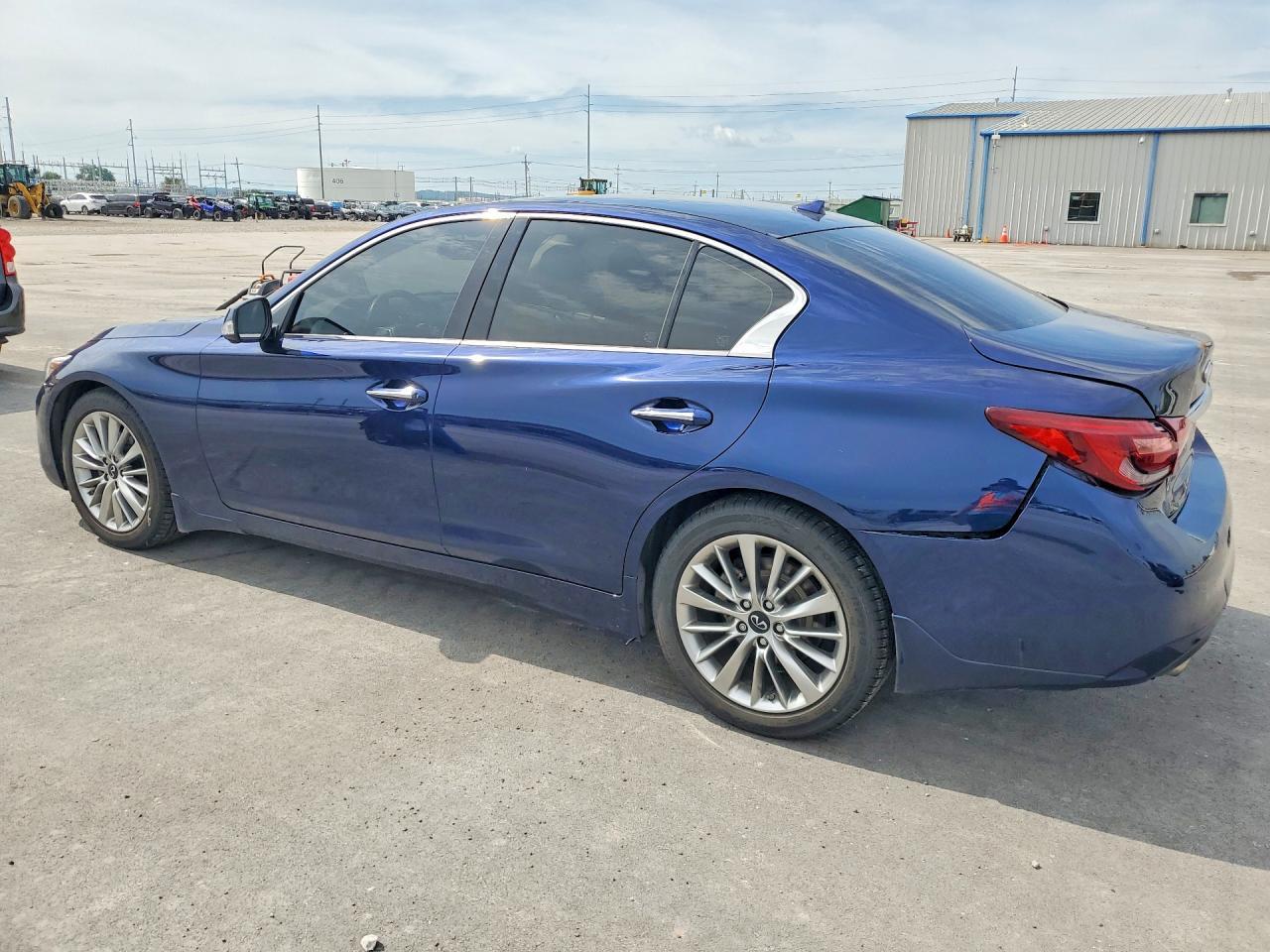 2021 Infiniti Q50 Luxe - Image 2