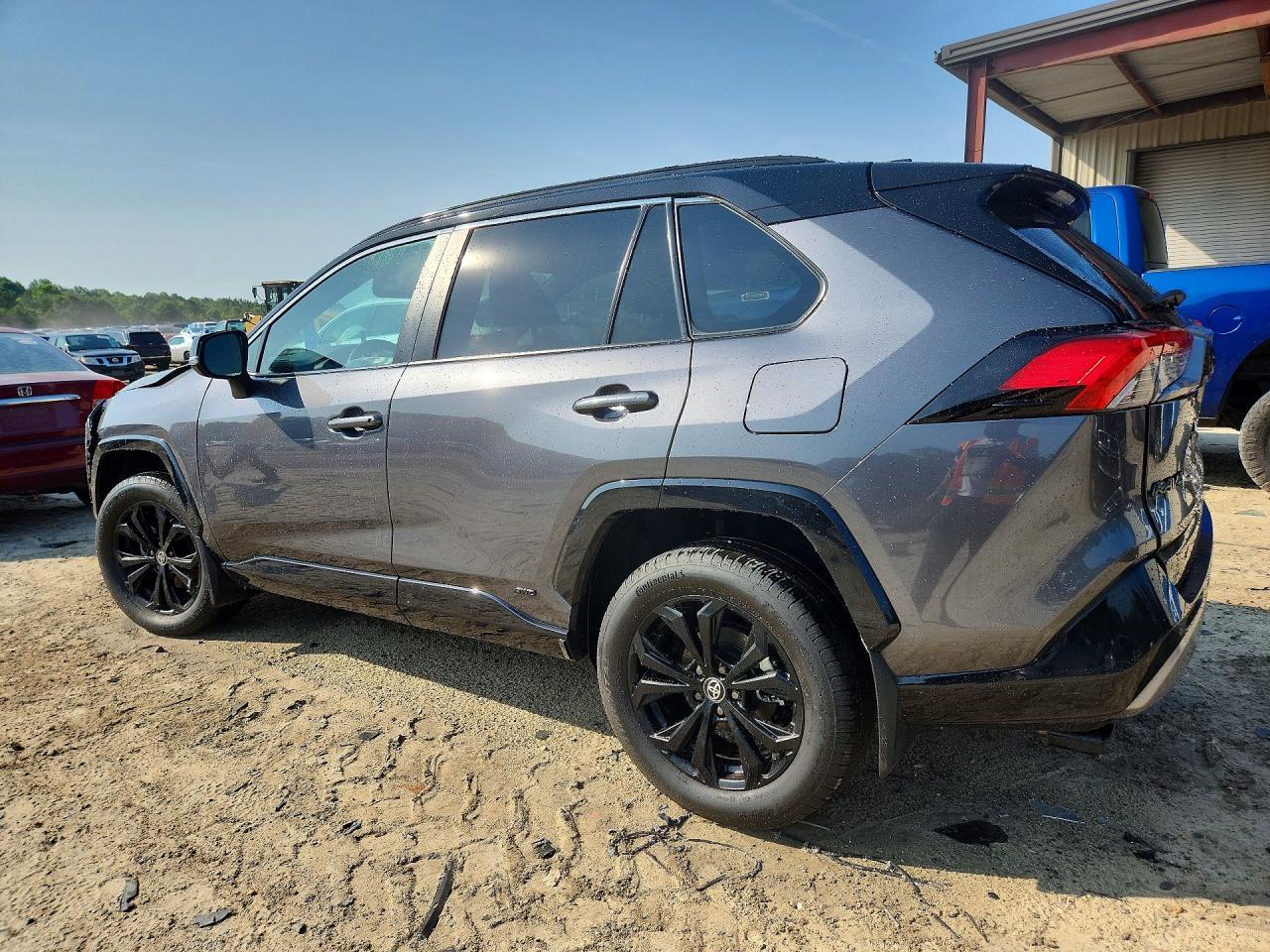 2022 Toyota Rav4 Xse - Image 2