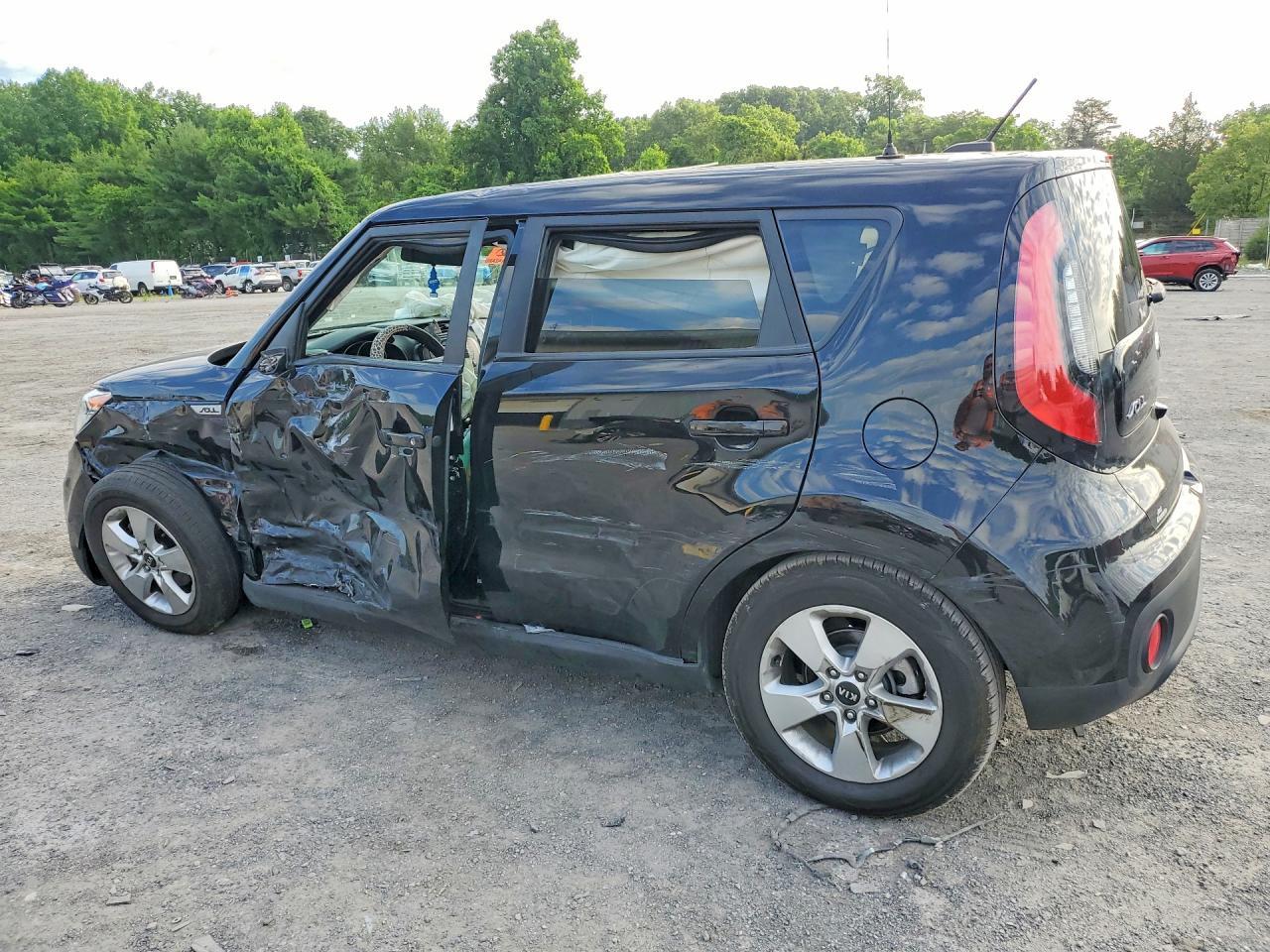 2019 Kia Soul Base - Image 2
