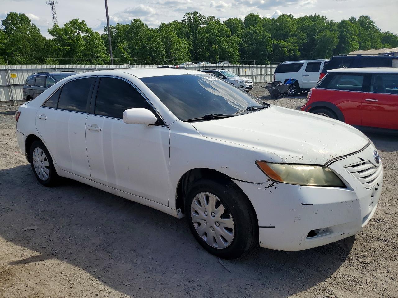 2009 Toyota Camry Le - Фото 4