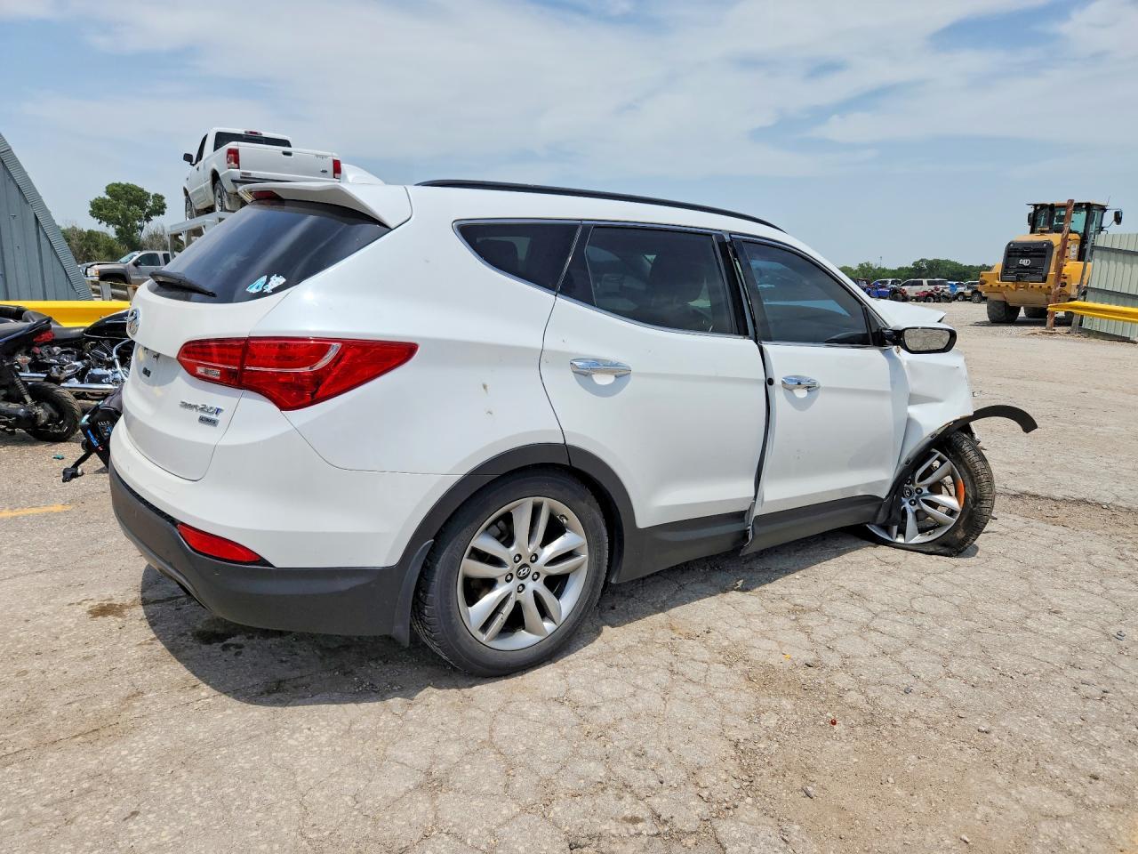 2015 Hyundai Santa Fe Sport 2.0T - Image 3