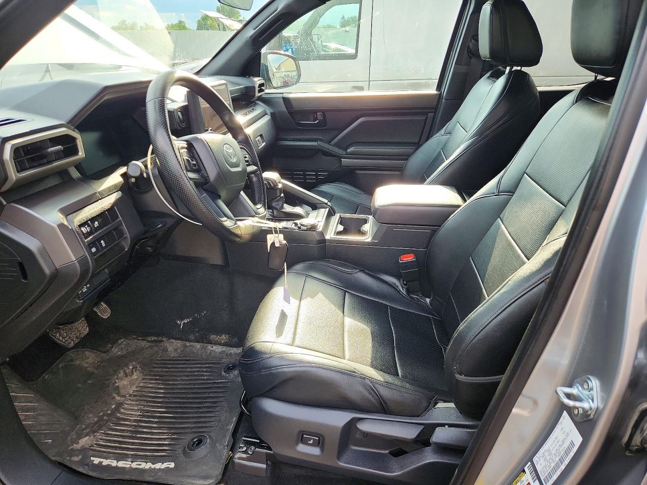 2025 Toyota Tacoma Sr5 - Image 7