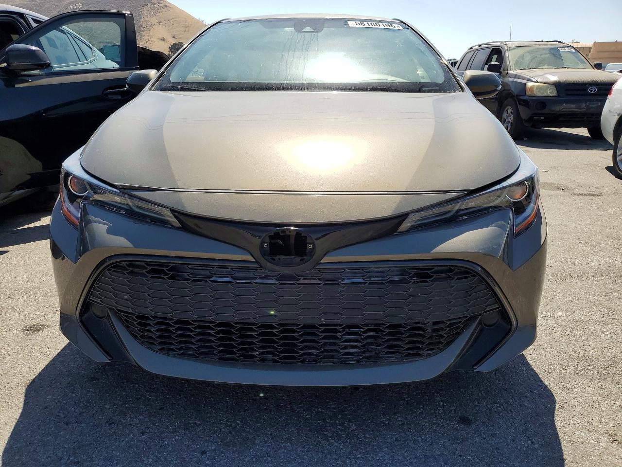 2020 Toyota Corolla Hatchback Se - Фото 5