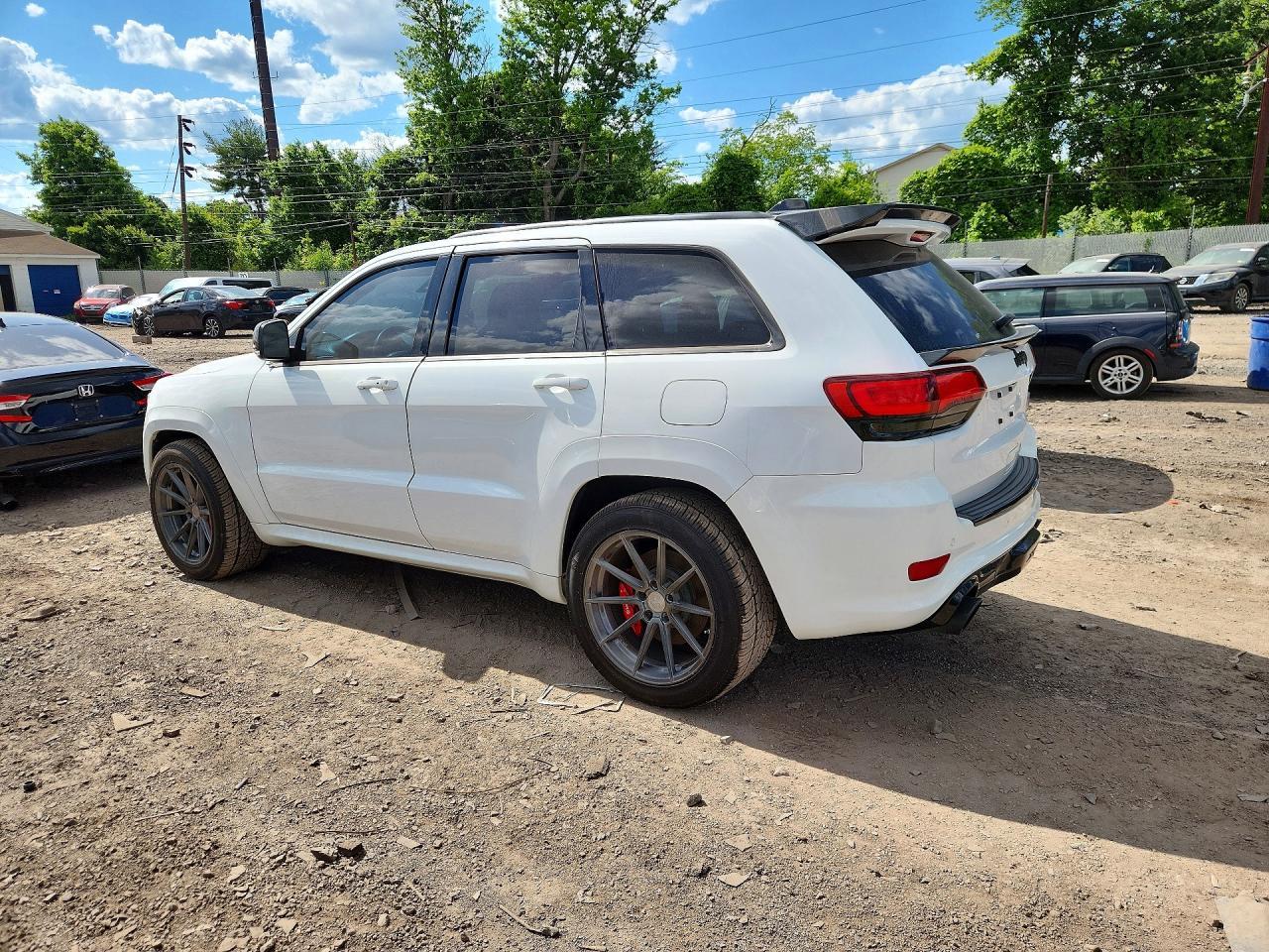 2015 Jeep Grand Cherokee Srt-8 - Фото 2