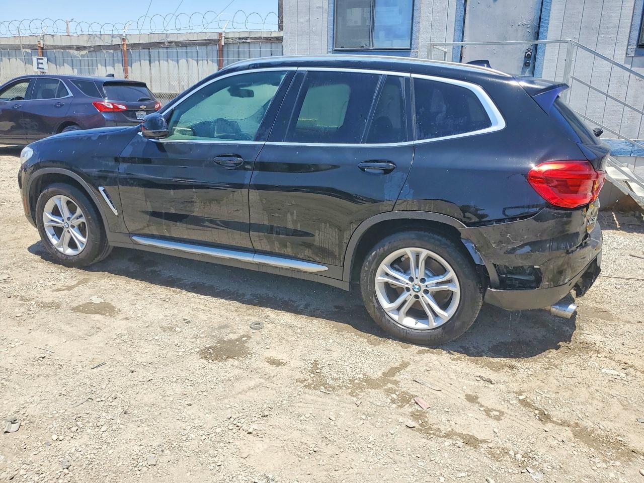 2020 BMW X3 Sdrive30I - Фото 2