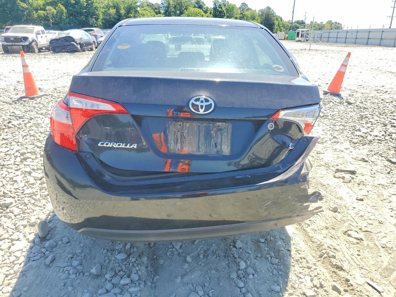 2015 Toyota Corolla L - Image 6