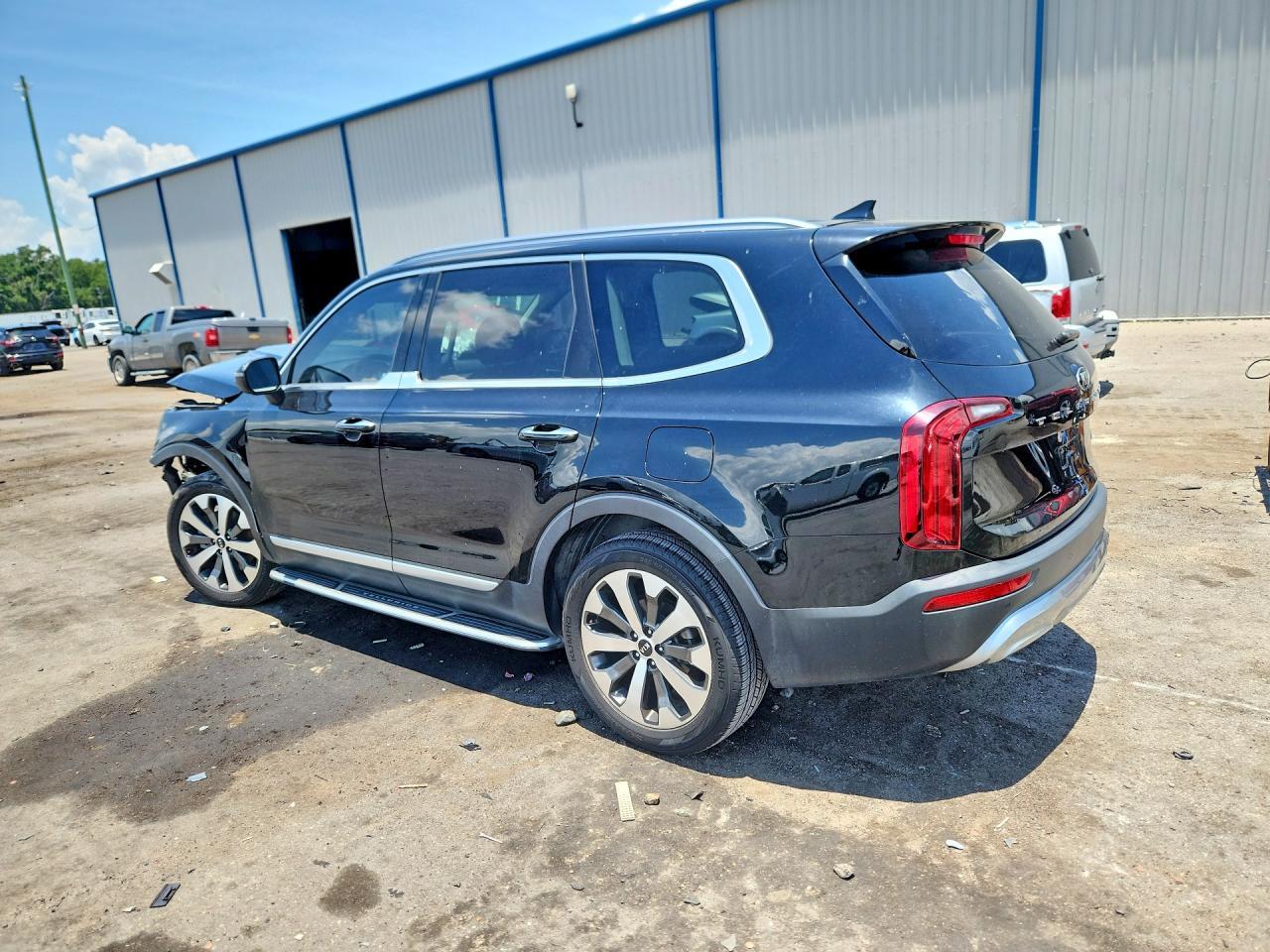 2021 Kia Telluride S - Image 2