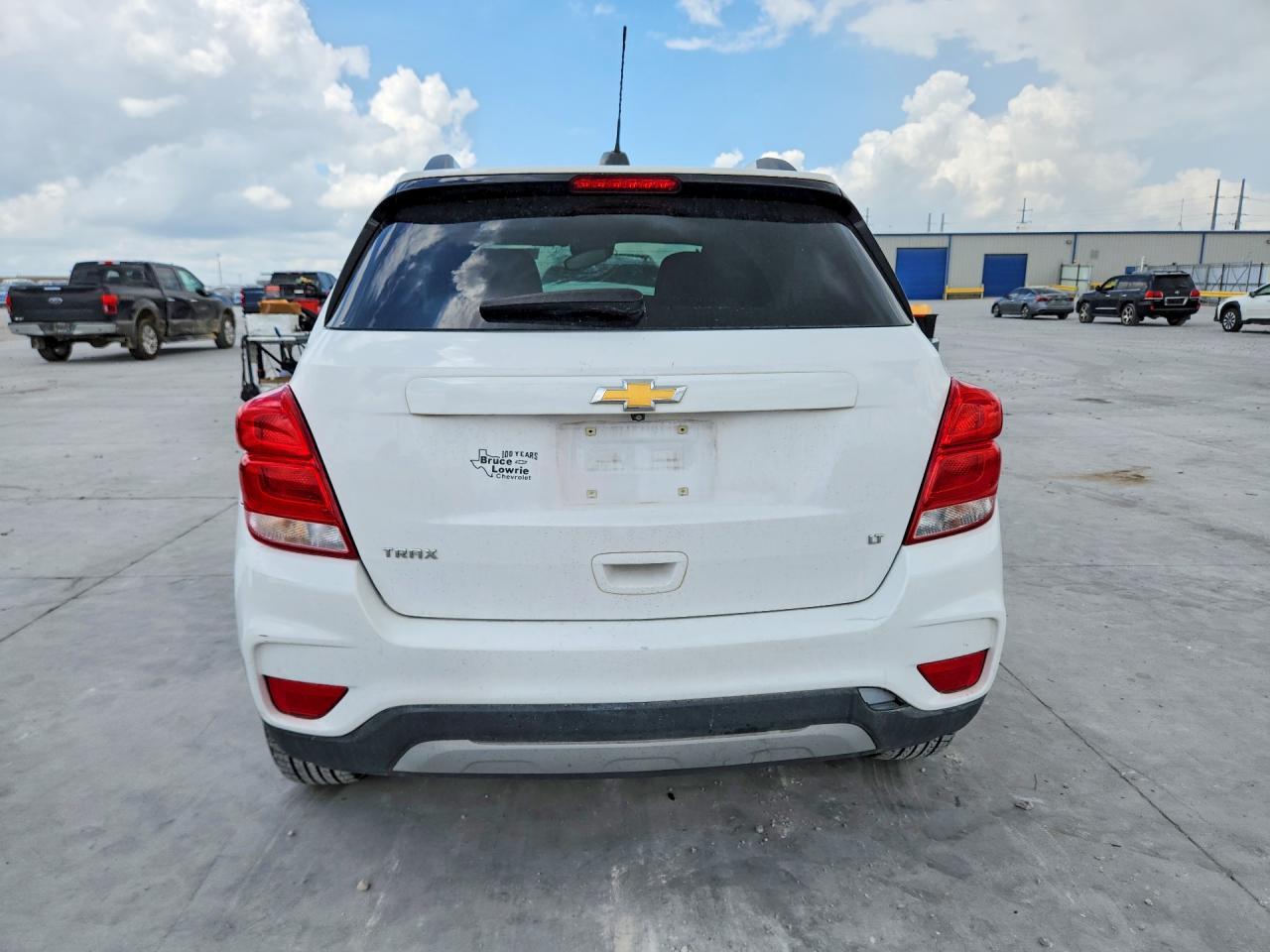 2018 Chevrolet Trax - Image 6