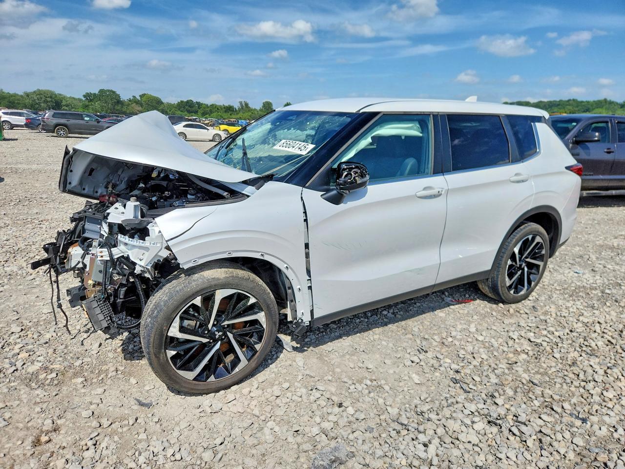 2024 Mitsubishi Outlander Se