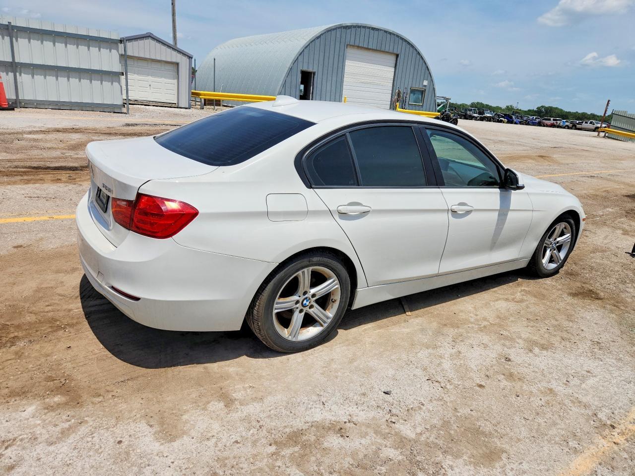 2014 BMW 328 Xi - Фото 3