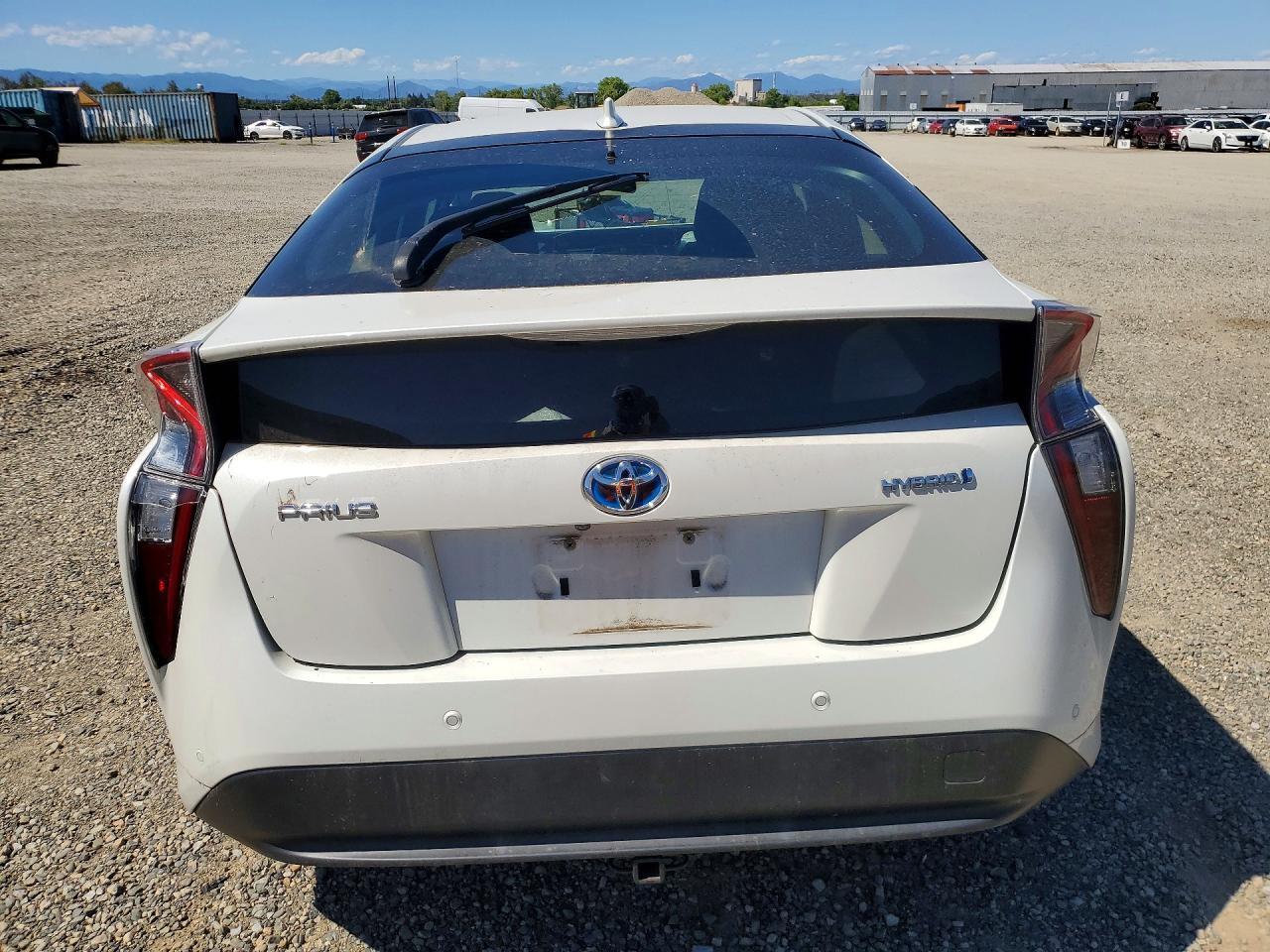 2017 Toyota Prius Two - Image 6