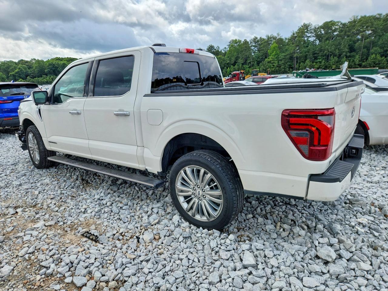 2024 Ford F150 Platinum - Image 2