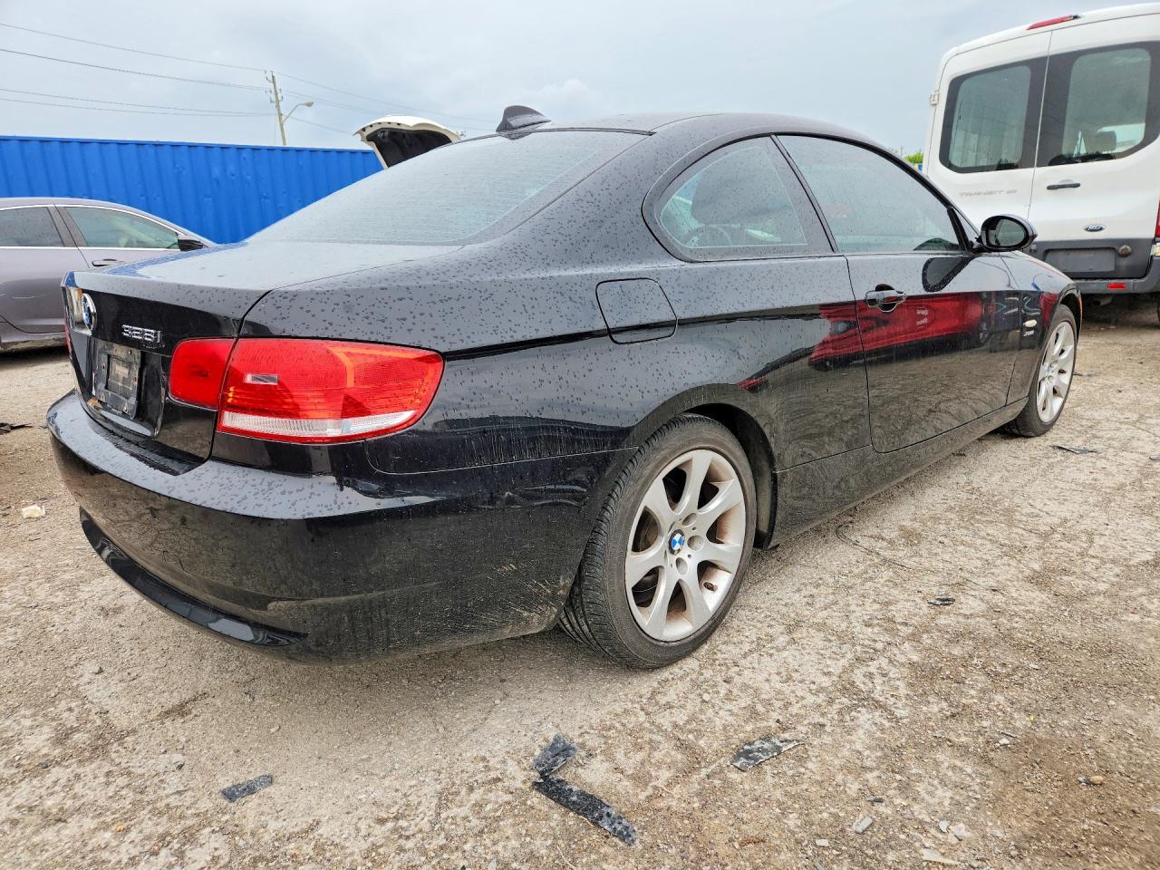 2009 BMW 328 Xi - Image 3
