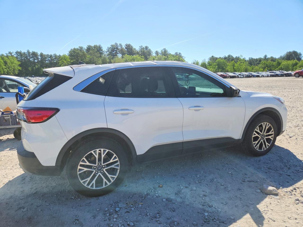 2022 Ford Escape Sel - Image 3