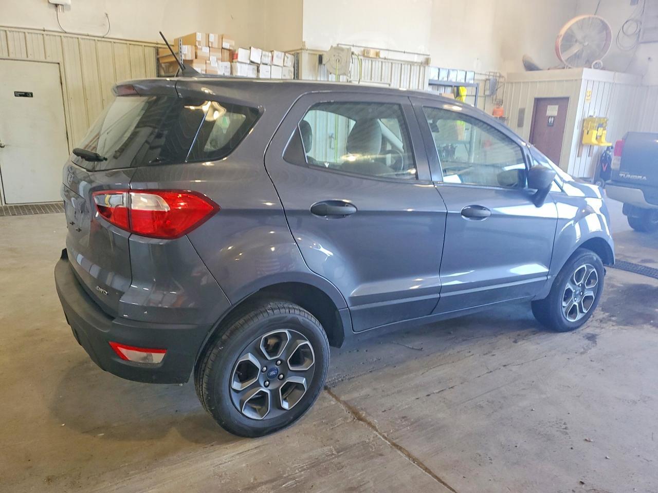 2022 Ford Ecosport S - Фото 3