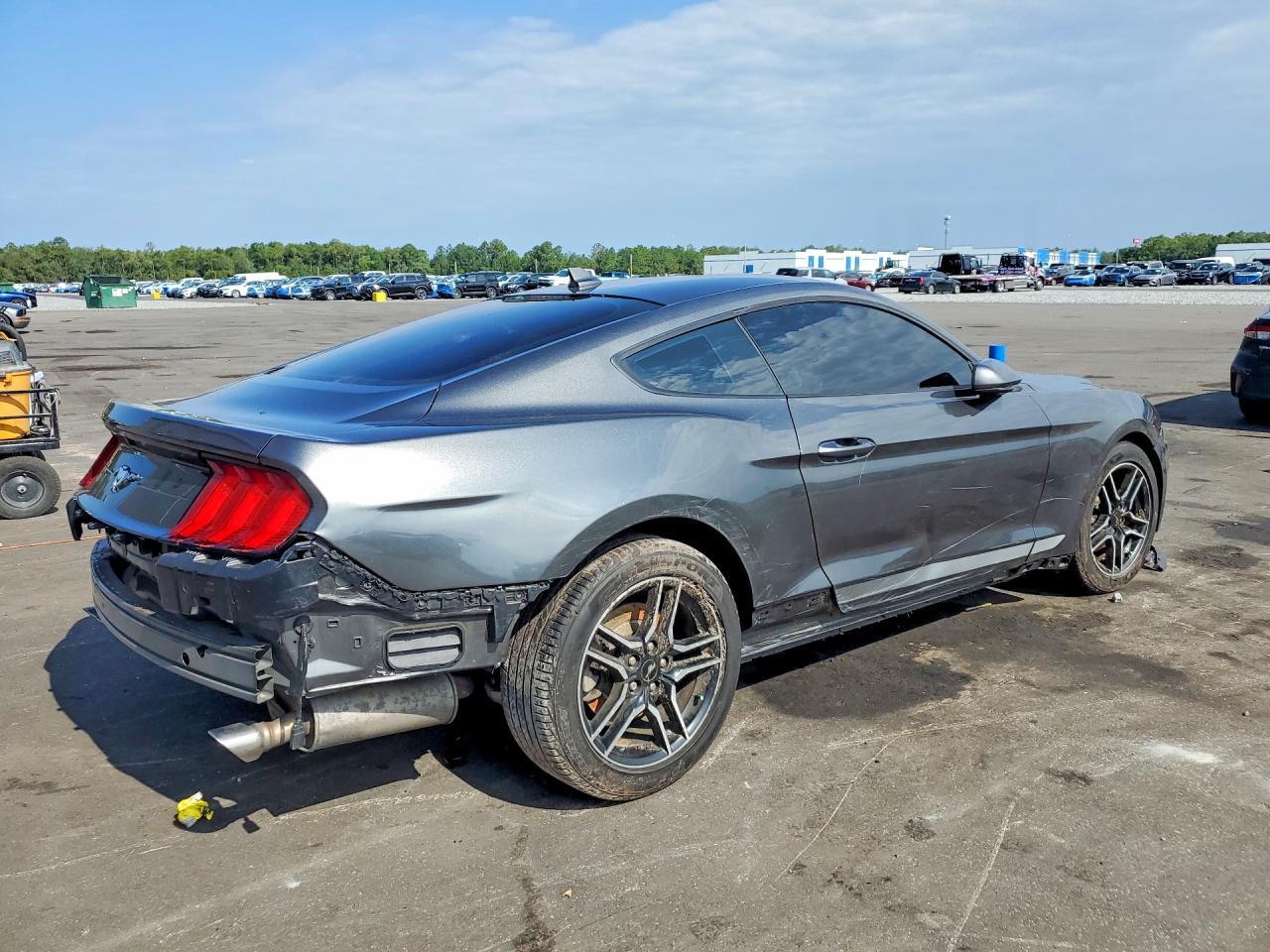2020 Ford Mustang - Image 3