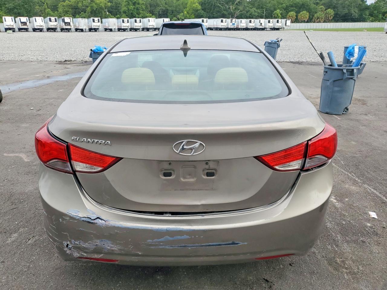2013 Hyundai Elantra Gls - Фото 6