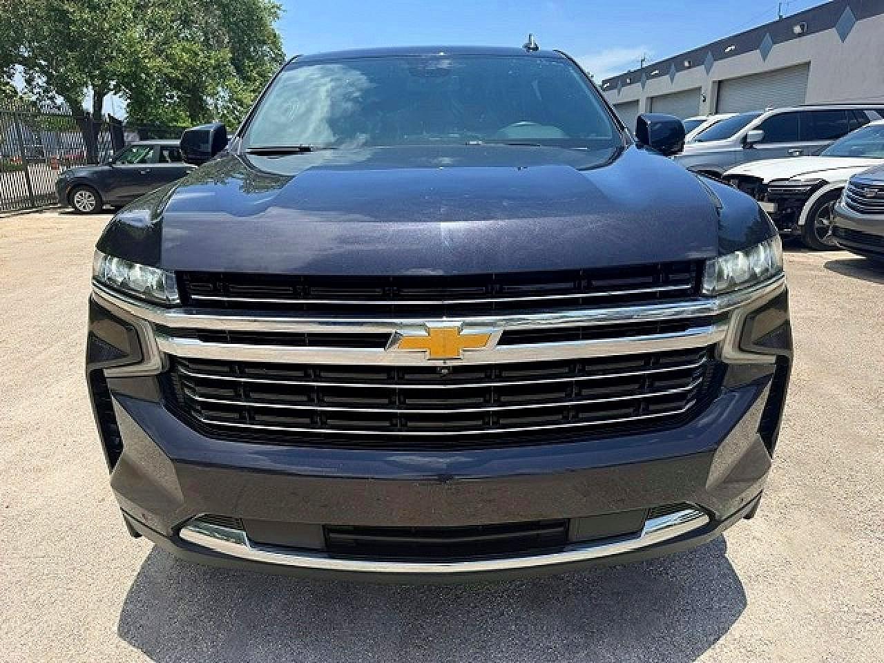 2023 Chevrolet Suburban C1500 Lt - Фото 5