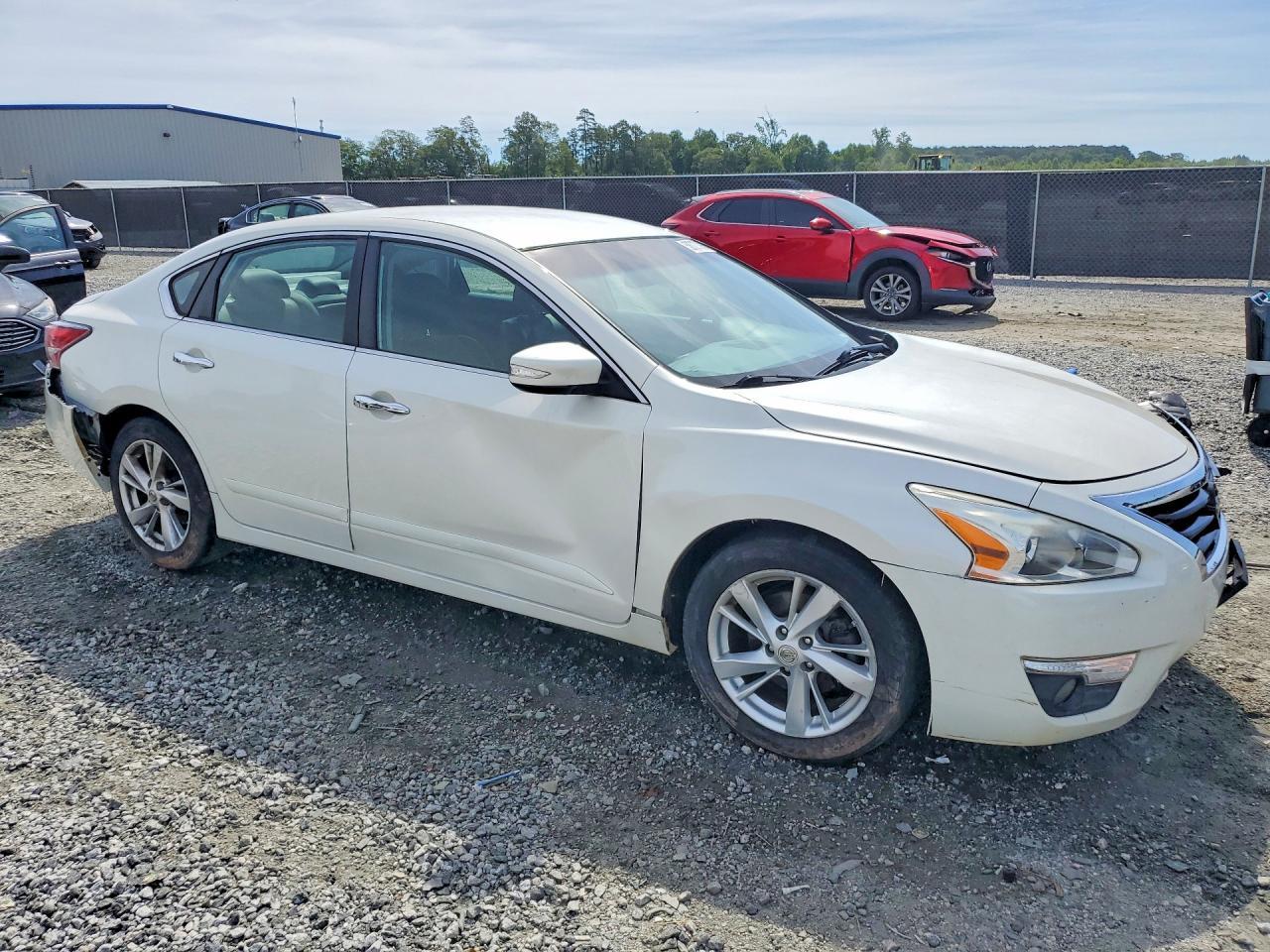 2014 Nissan Altima 2.5 Sl - Image 4