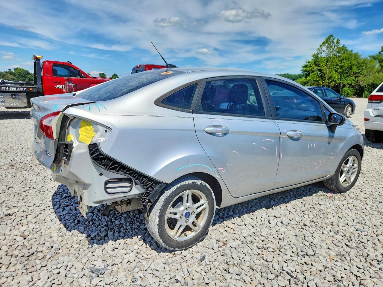 2019 Ford Fiesta Se - Фото 3