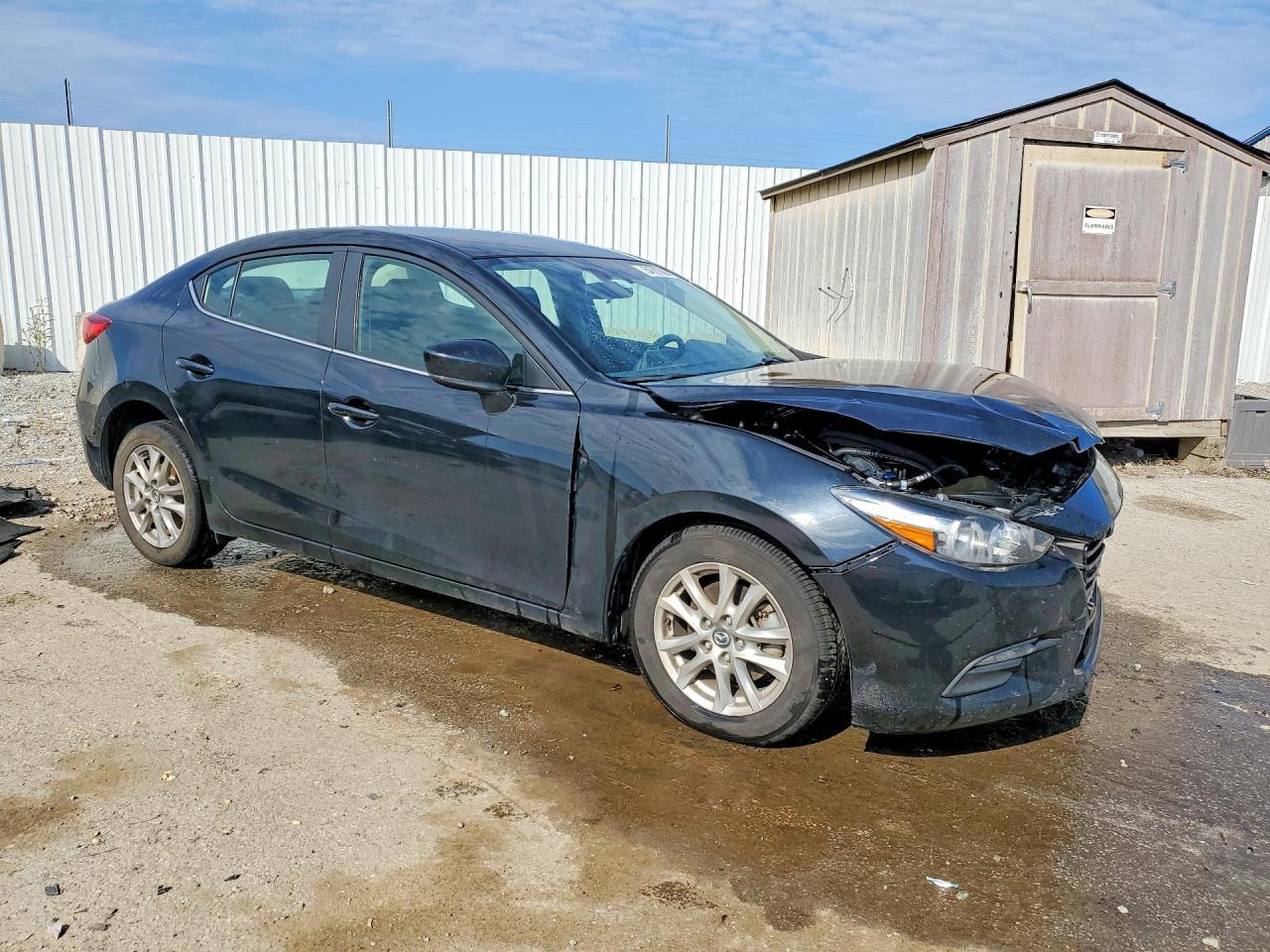 2017 Mazda 3 Sport - Фото 4