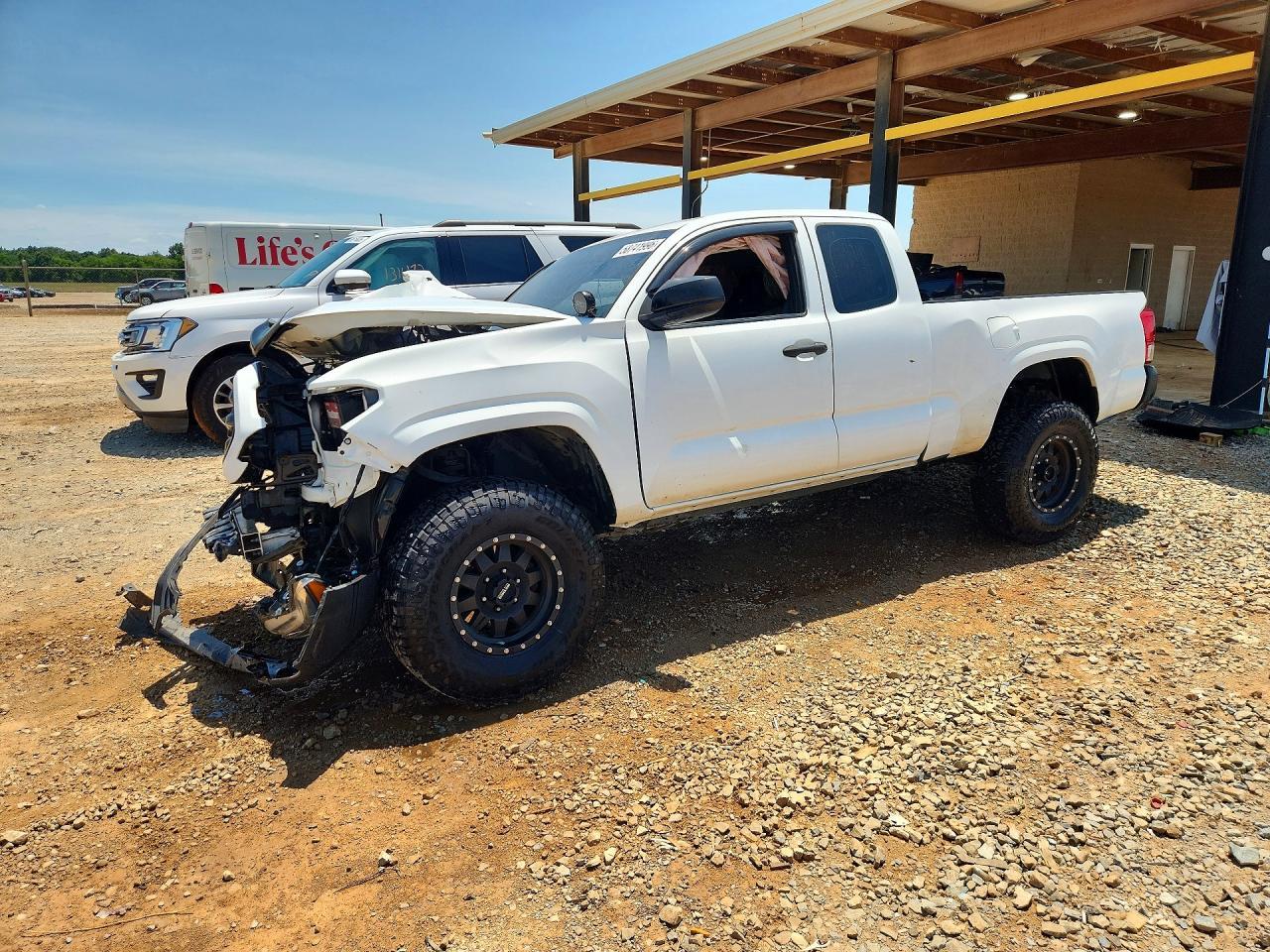 2016 Toyota Tacoma Sr