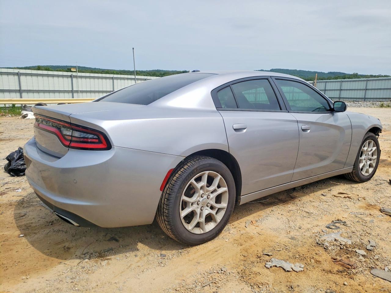 2016 Dodge Charger Se - Фото 3