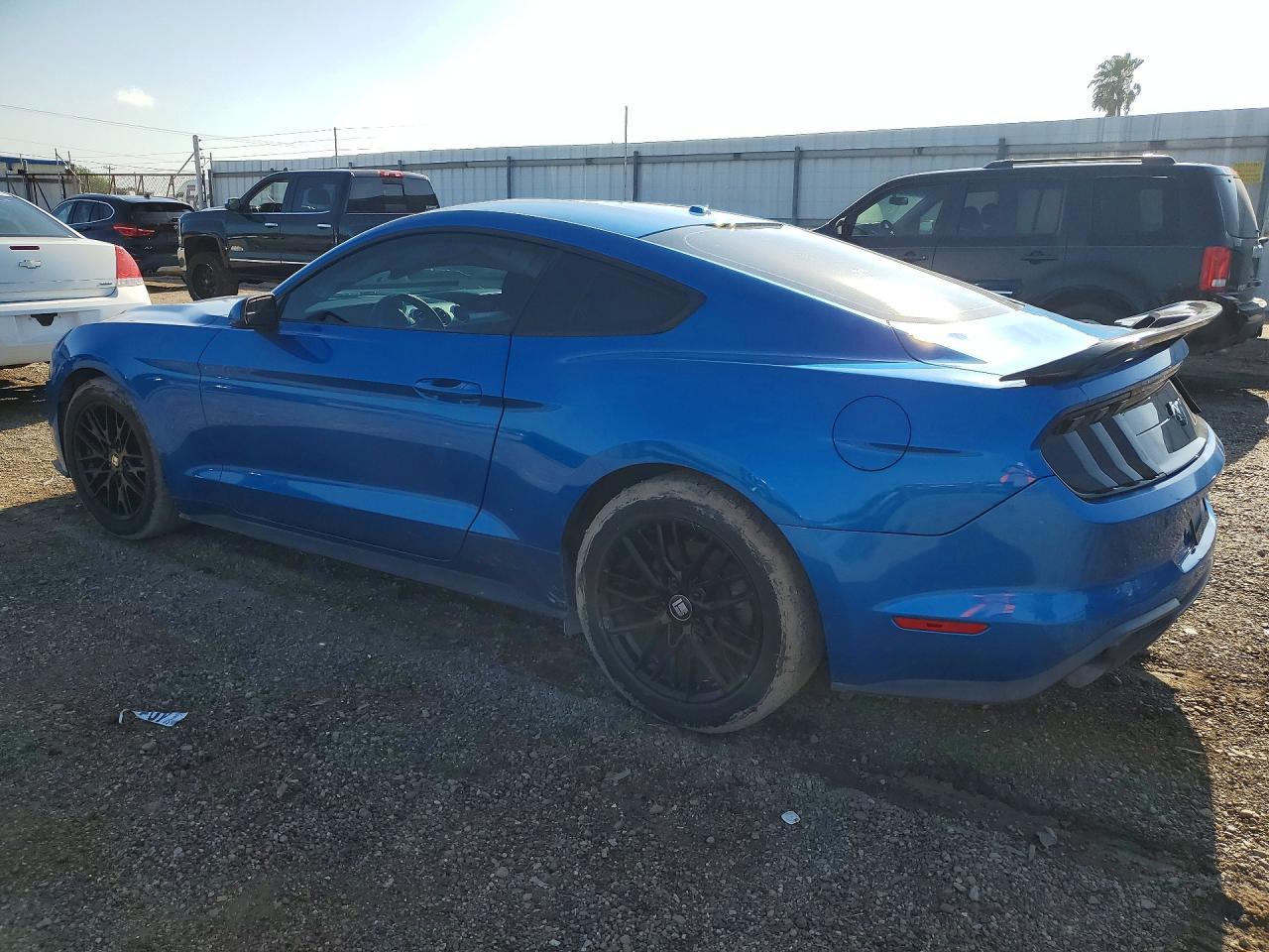 2019 Ford Mustang - Фото 2
