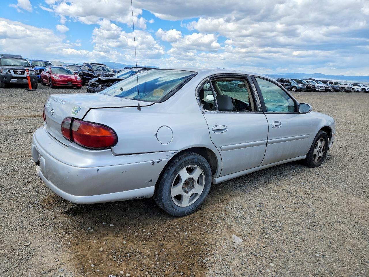 2003 Chevrolet Malibu Ls - Image 3