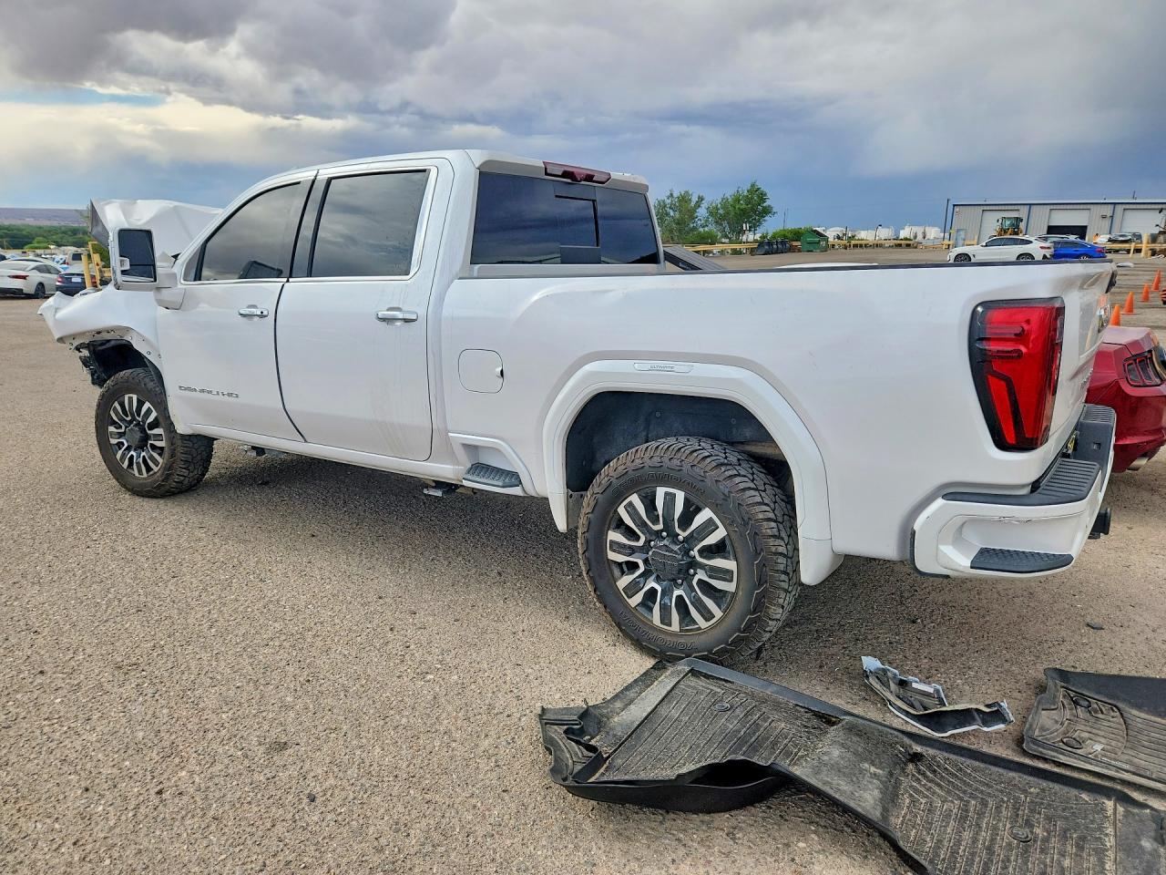2024 GMC Sierra 2500 Hd Denal - Image 2