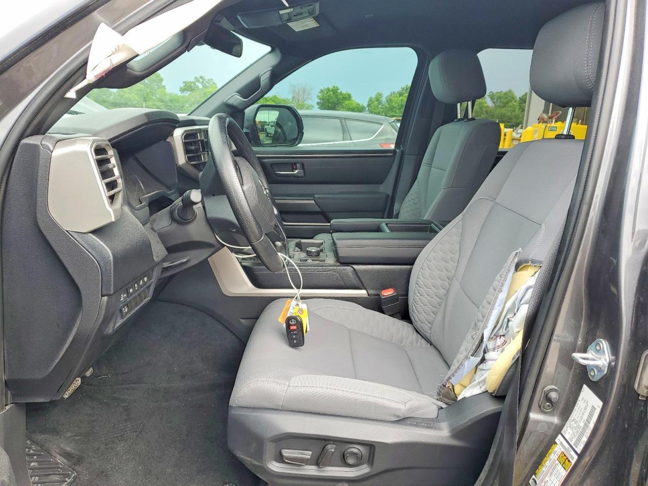 2025 Toyota Tundra Sr5 - Фото 7