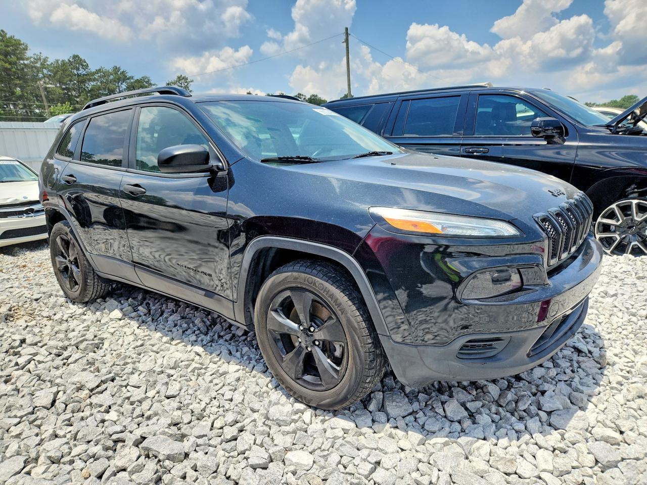 2016 Jeep Cherokee Sport - Фото 4