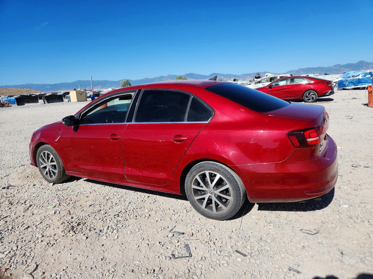 2017 Volkswagen Jetta Se - Image 2
