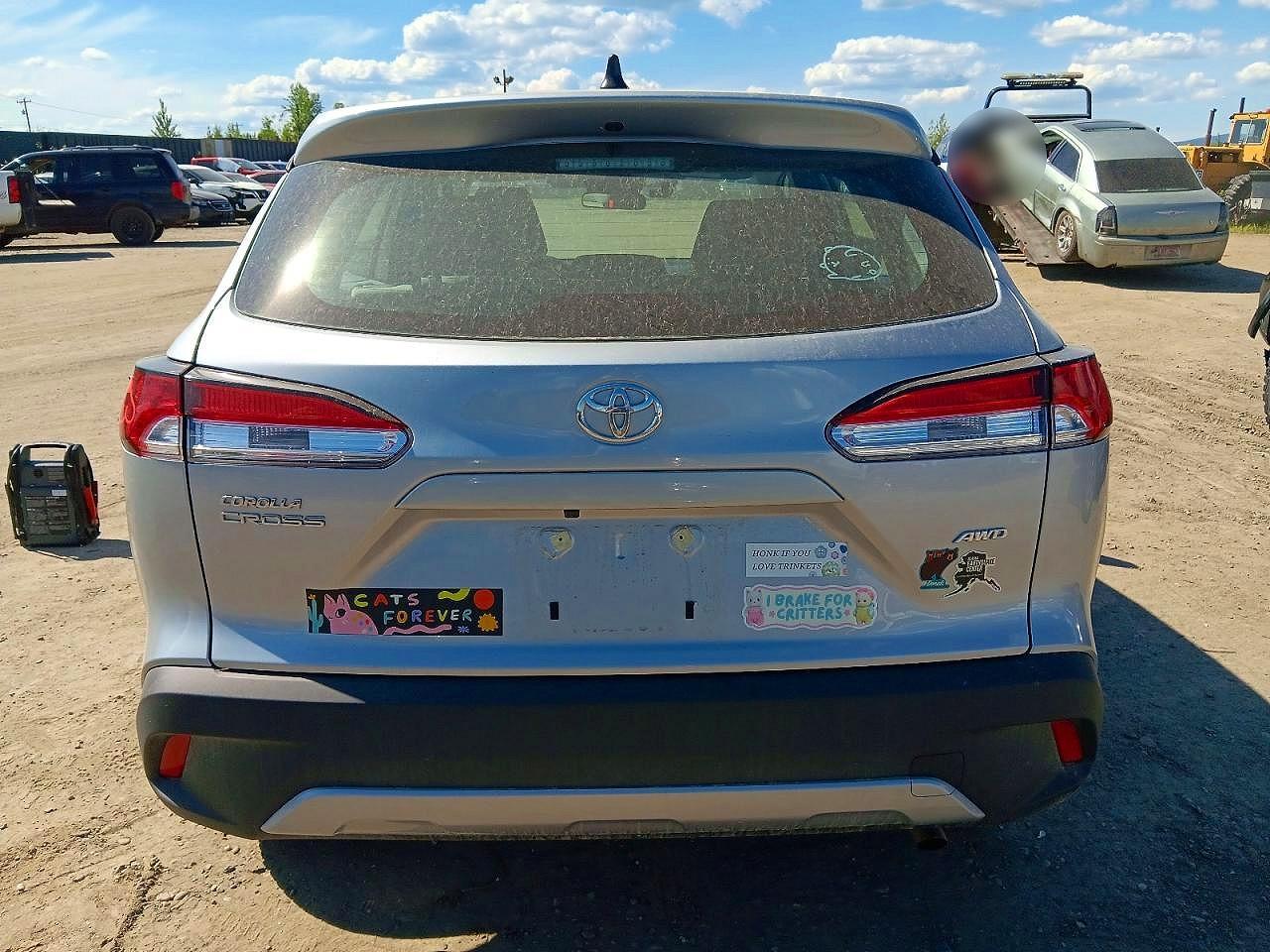 2025 Toyota Corolla Cross L - Фото 6