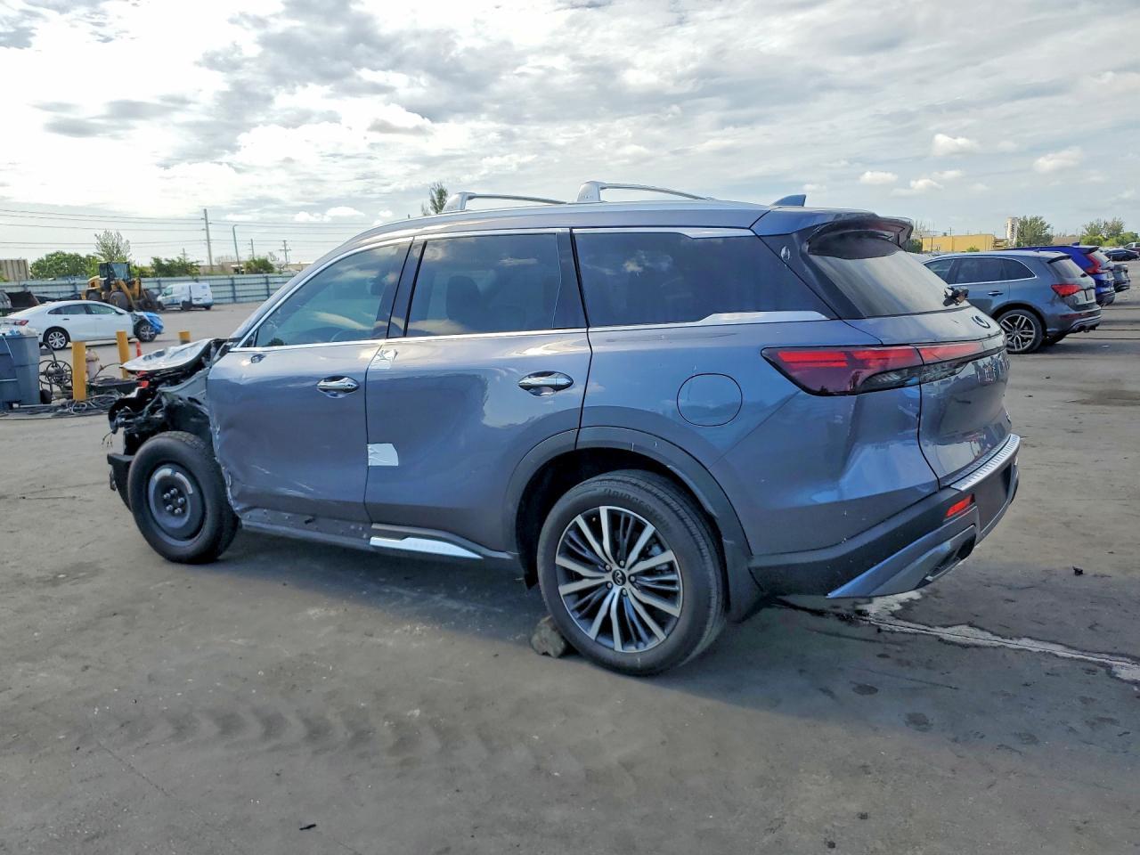 2023 Infiniti Qx60 Sensory - Image 2