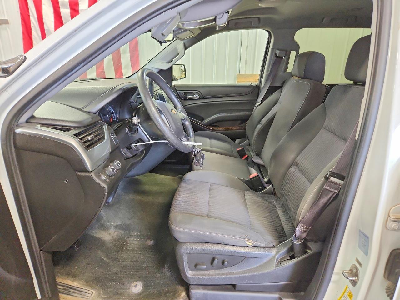 2017 Chevrolet Tahoe Police - Image 7