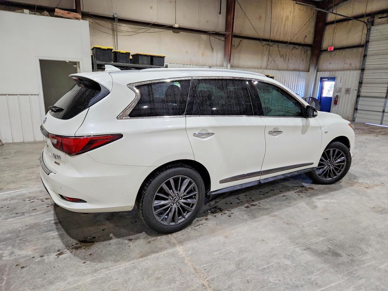 2020 Infiniti Qx60 Luxe - Image 3