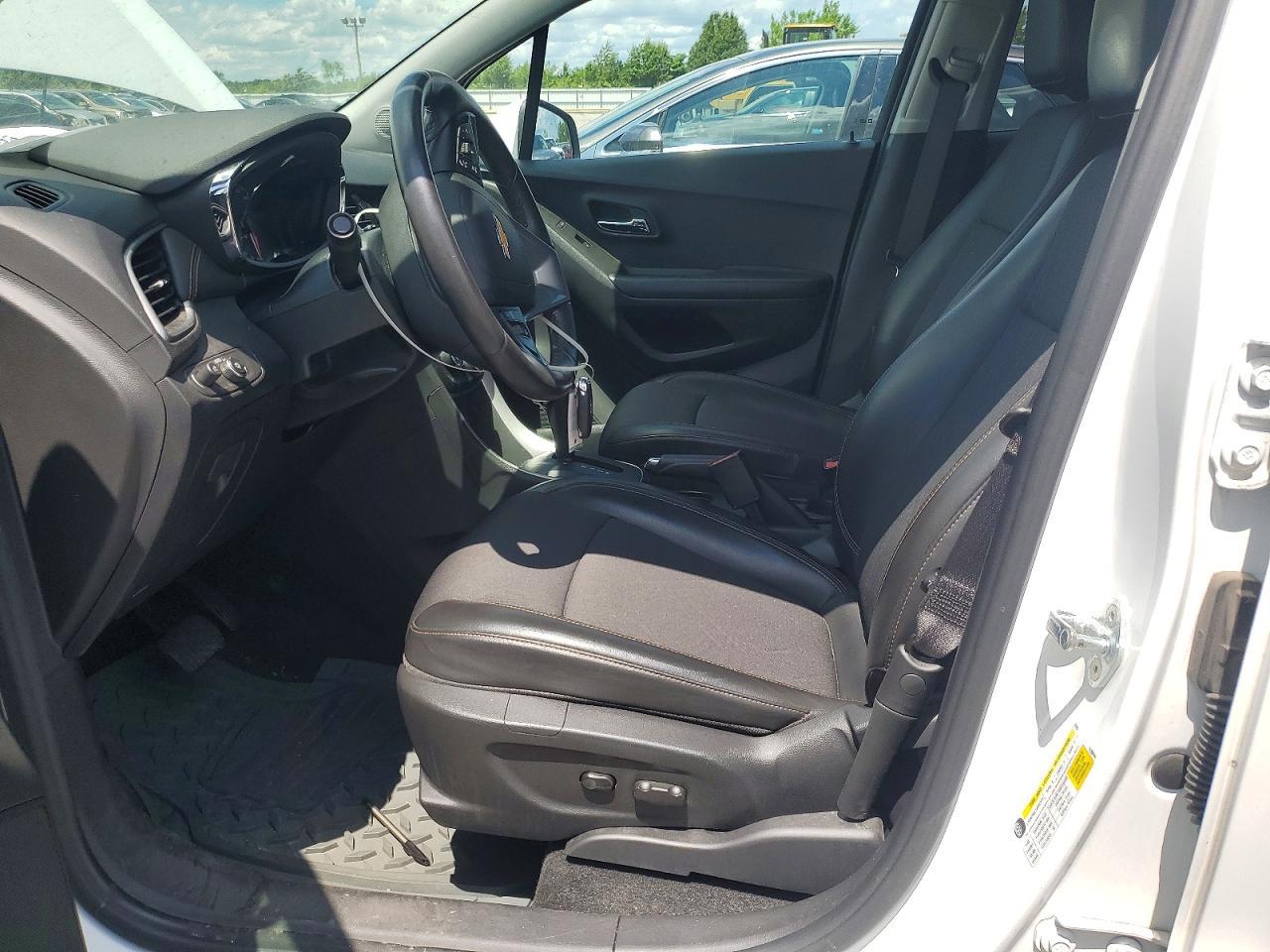 2021 Chevrolet Trax 1Lt - Image 7