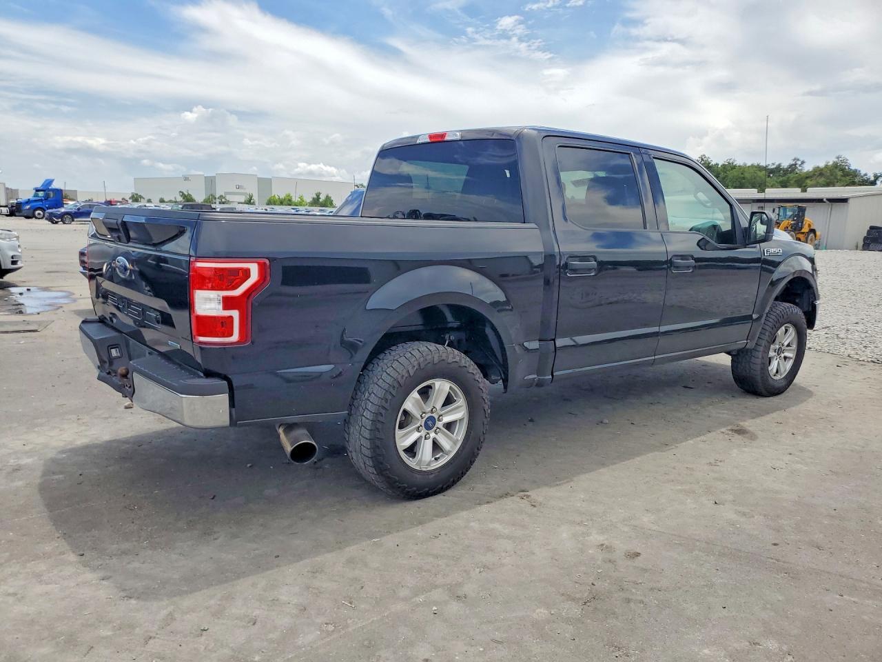 2020 Ford F150 Supercrew - Фото 3