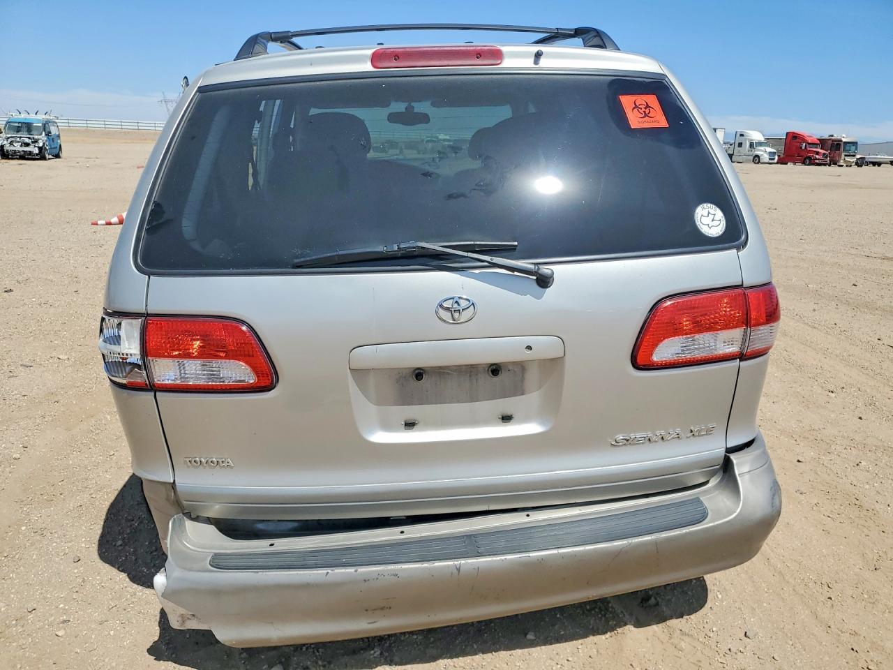 2003 Toyota Sienna Xle - Фото 6